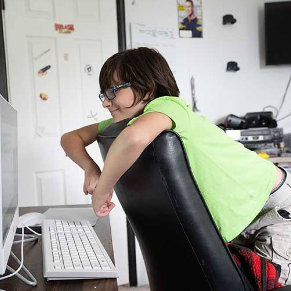 Online Sixth Grade image 30 (name )